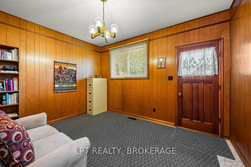 Photo 24 of 124 Campbell Crescent, Kingston, Central City West — HOMEH