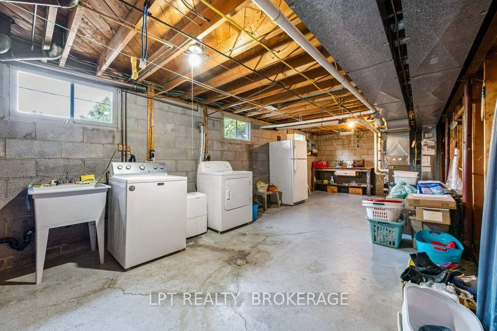 Photo 27 of 124 Campbell Crescent, Kingston, Central City West — HOMEH