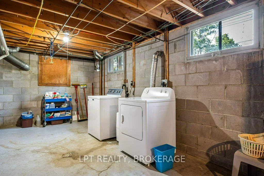 Photo 28 of 124 Campbell Crescent, Kingston, Central City West — HOMEH