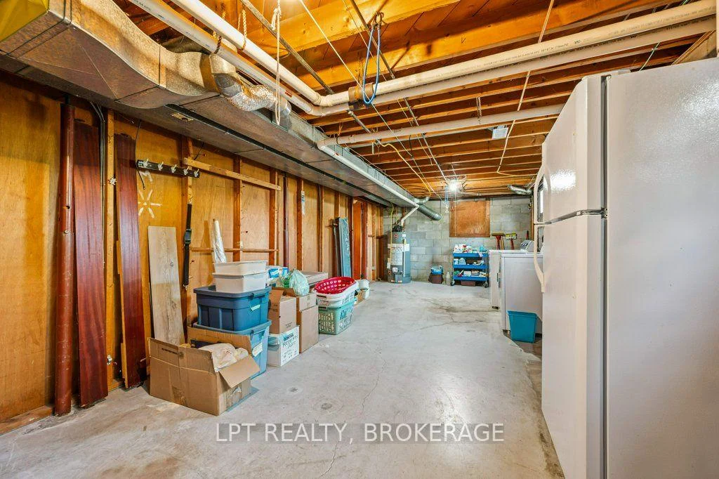 Photo 29 of 124 Campbell Crescent, Kingston, Central City West — HOMEH
