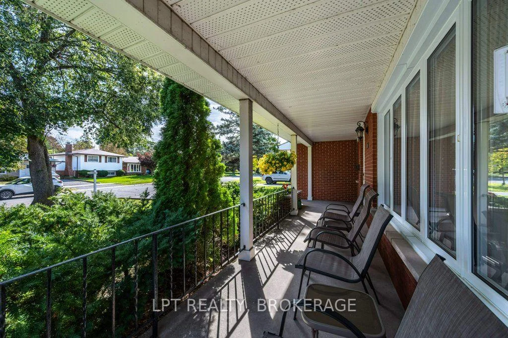 Photo 42 of 124 Campbell Crescent, Kingston, Central City West — HOMEH