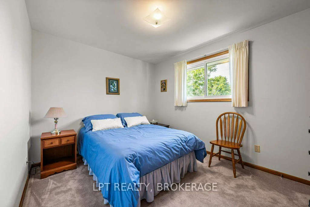Photo 44 of 124 Campbell Crescent, Kingston, Central City West — HOMEH