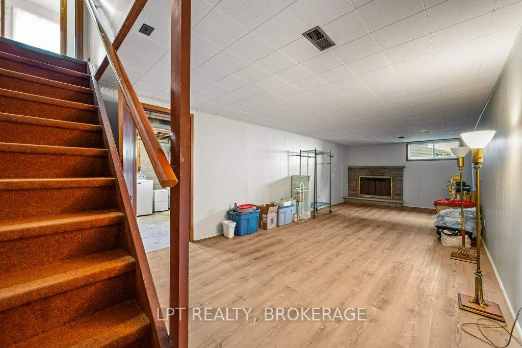 Photo 55 of 124 Campbell Crescent, Kingston, Central City West — HOMEH