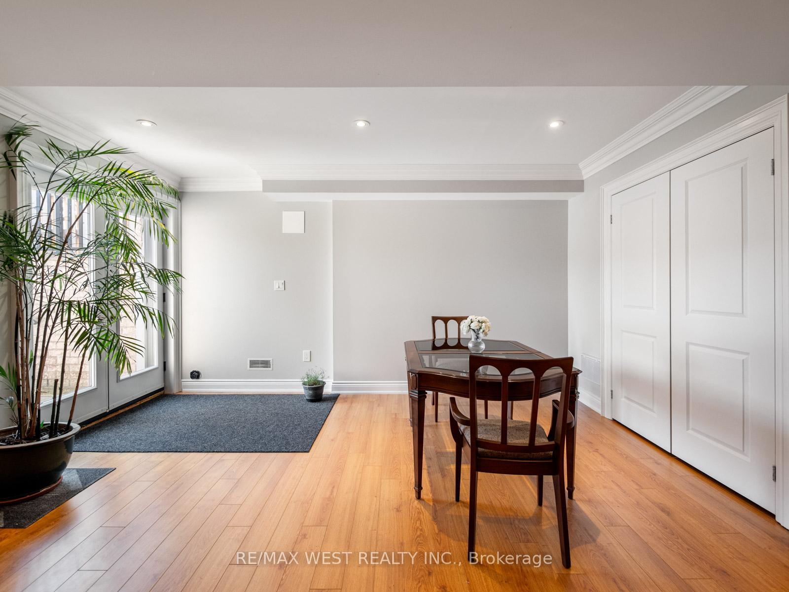 Photo 44 of 5 Paula Boulevard, Etobicoke, Alderwood — HOMEH