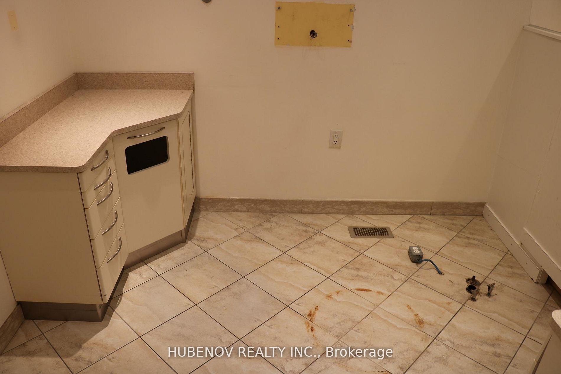 Photo 12 of 1261 St.Clair Avenue W, Toronto, Corso Italia-Davenport — HOMEH
