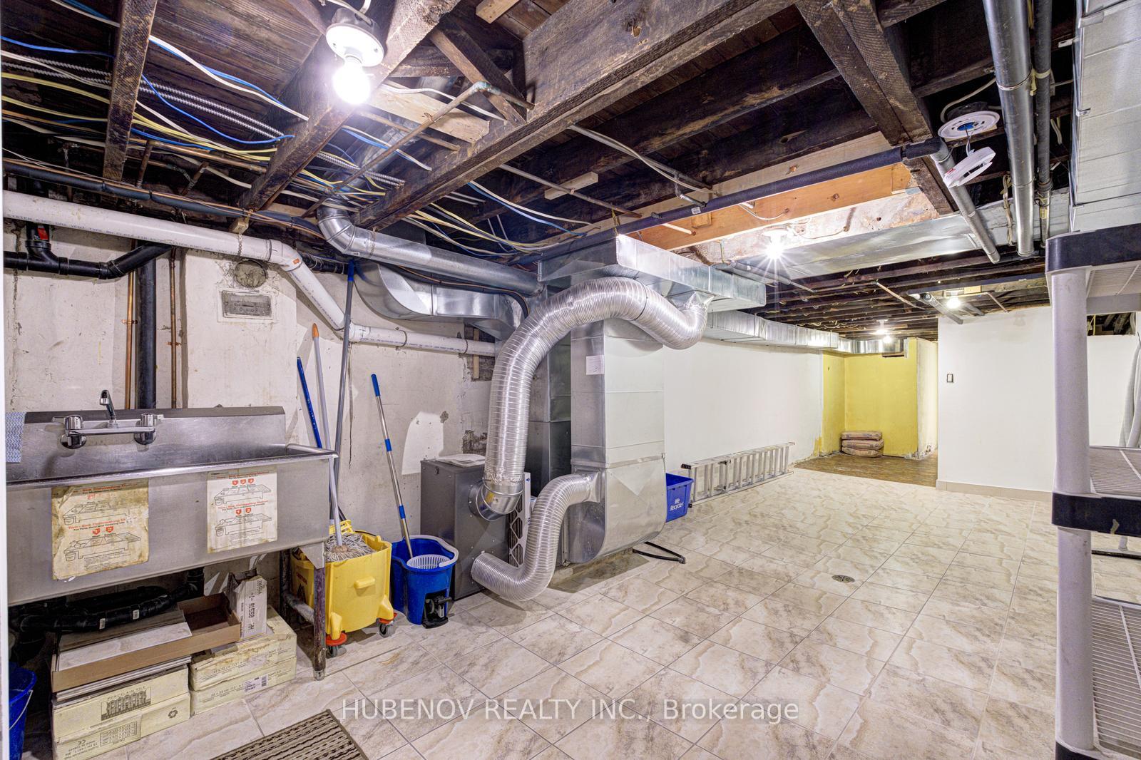 Photo 31 of 1261 St.Clair Avenue W, Toronto, Corso Italia-Davenport — HOMEH