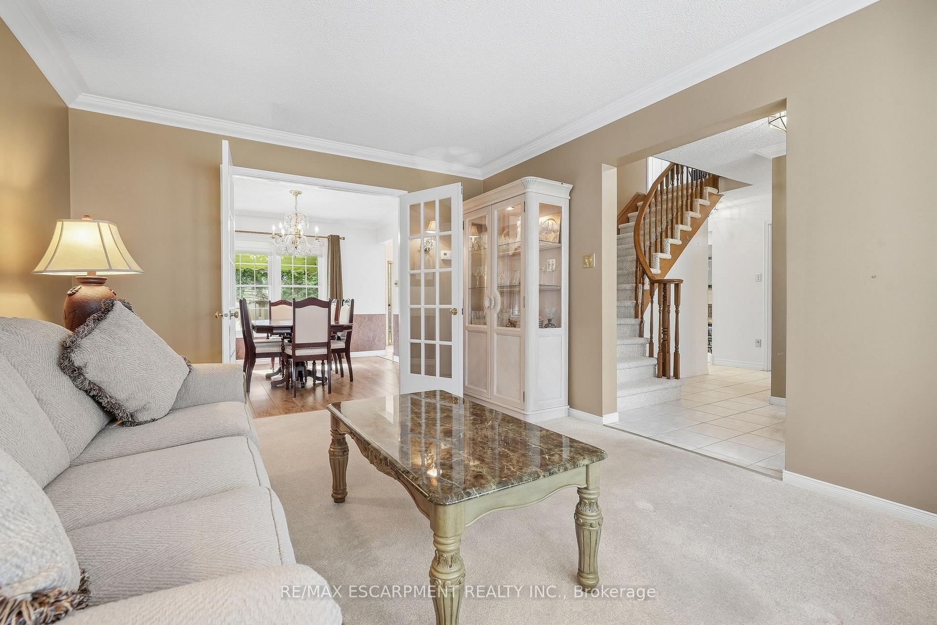 Photo 16 of 5 Michelle Drive, St. Catharines, Grapeview — HOMEH