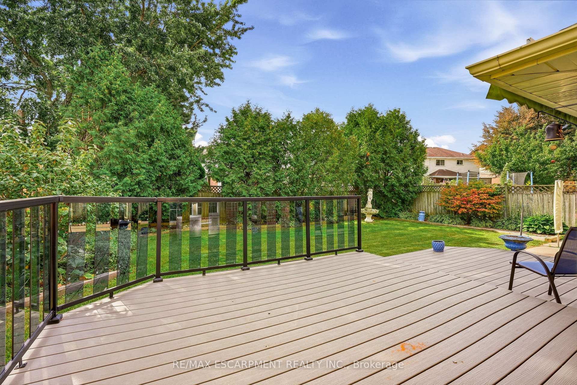 Photo 46 of 5 Michelle Drive, St. Catharines, Grapeview — HOMEH