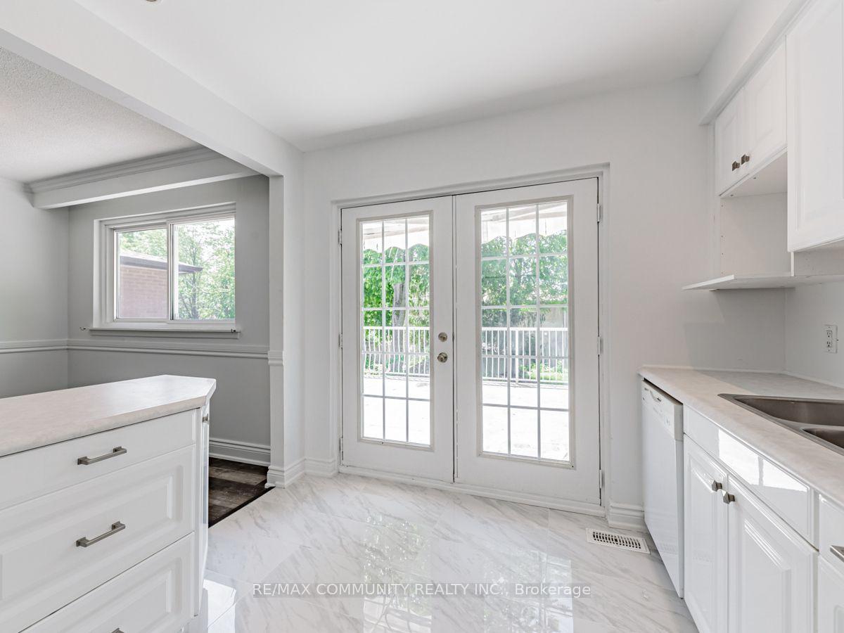 Photo 9 of Unit Main, 358 Morrish Road, Scarborough, Highland Creek — HOMEH