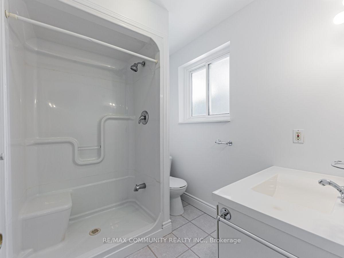 Photo 12 of Unit Main, 358 Morrish Road, Scarborough, Highland Creek — HOMEH