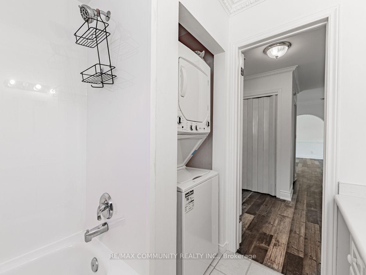 Photo 18 of Unit Main, 358 Morrish Road, Scarborough, Highland Creek — HOMEH