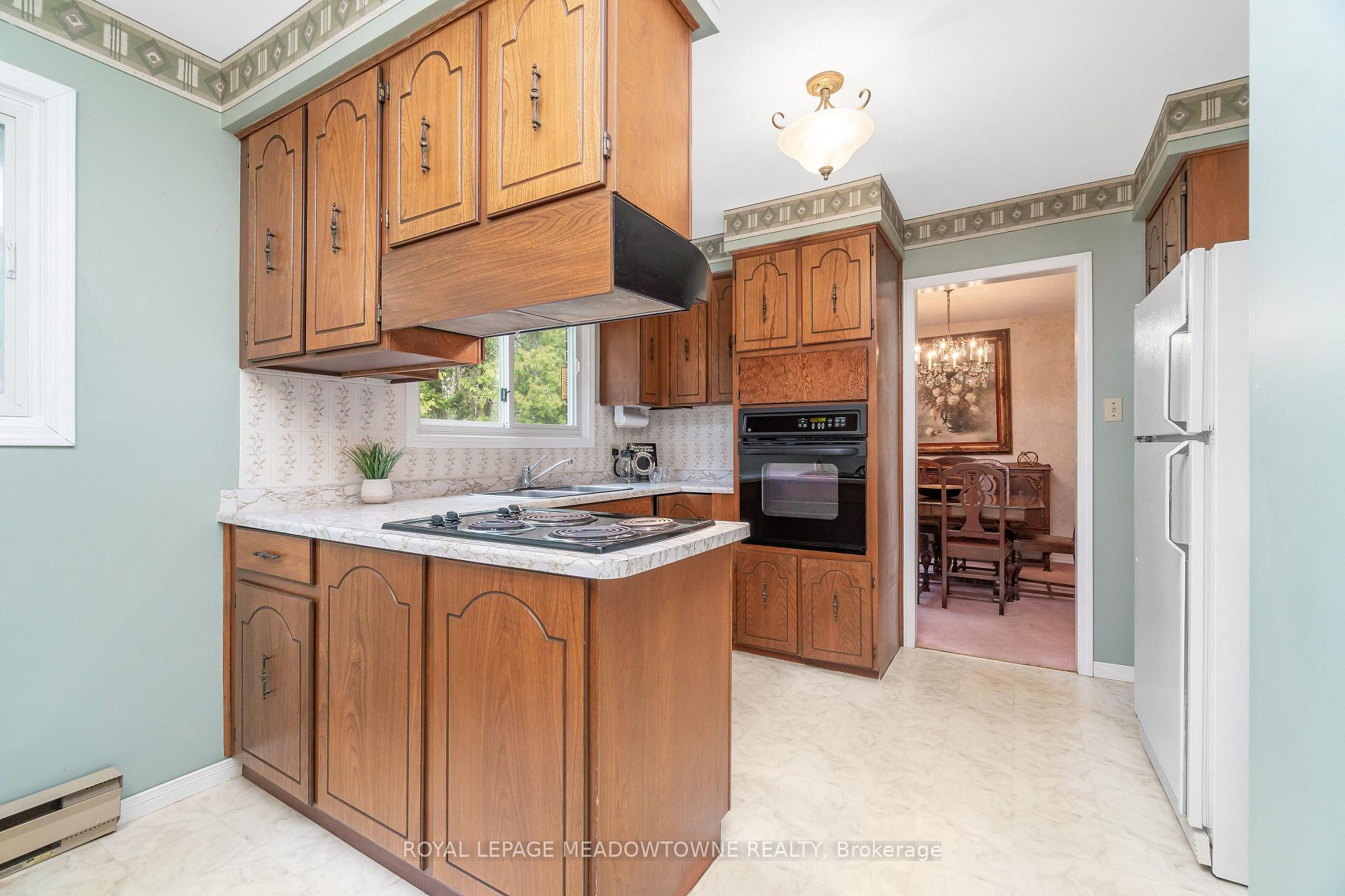Photo 14 of 39 Wildwood Road, Halton Hills, Glen Williams — HOMEH