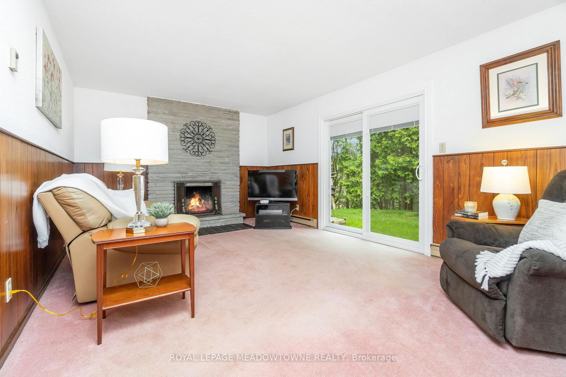 Photo 20 of 39 Wildwood Road, Halton Hills, Glen Williams — HOMEH