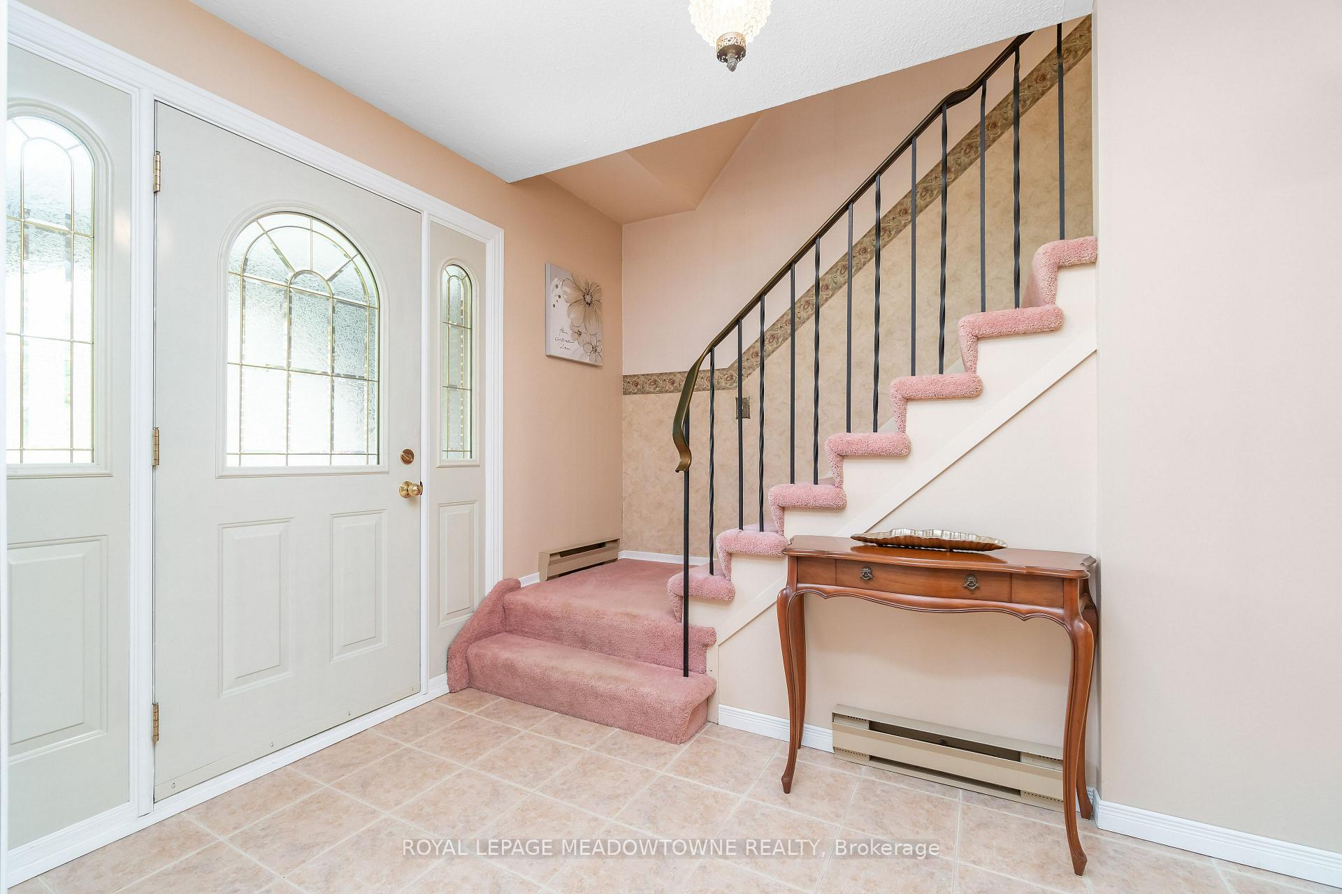 Photo 25 of 39 Wildwood Road, Halton Hills, Glen Williams — HOMEH