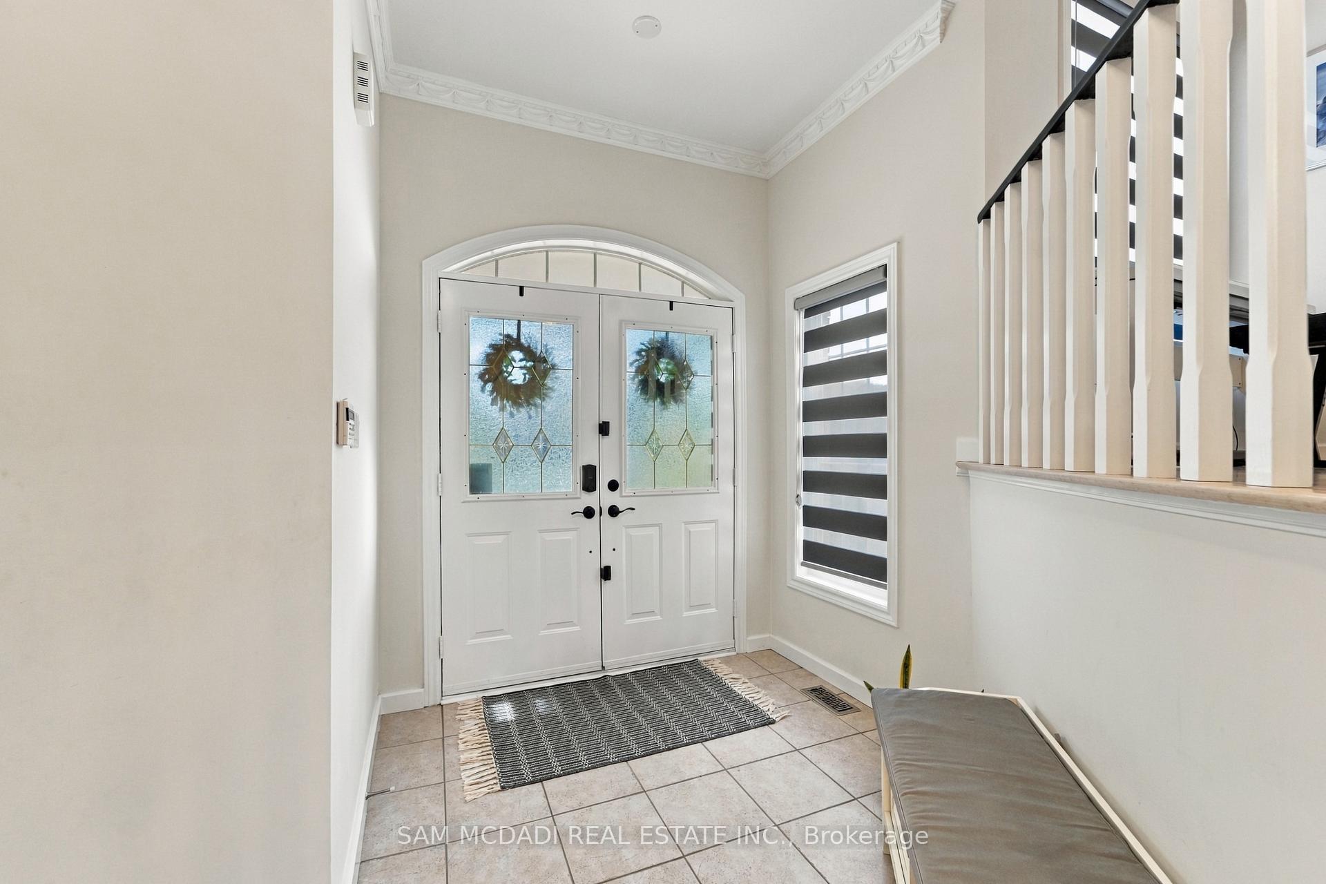 Photo 7 of 400 Forest Fountain Drive, Vaughan, Sonoma Heights — HOMEH