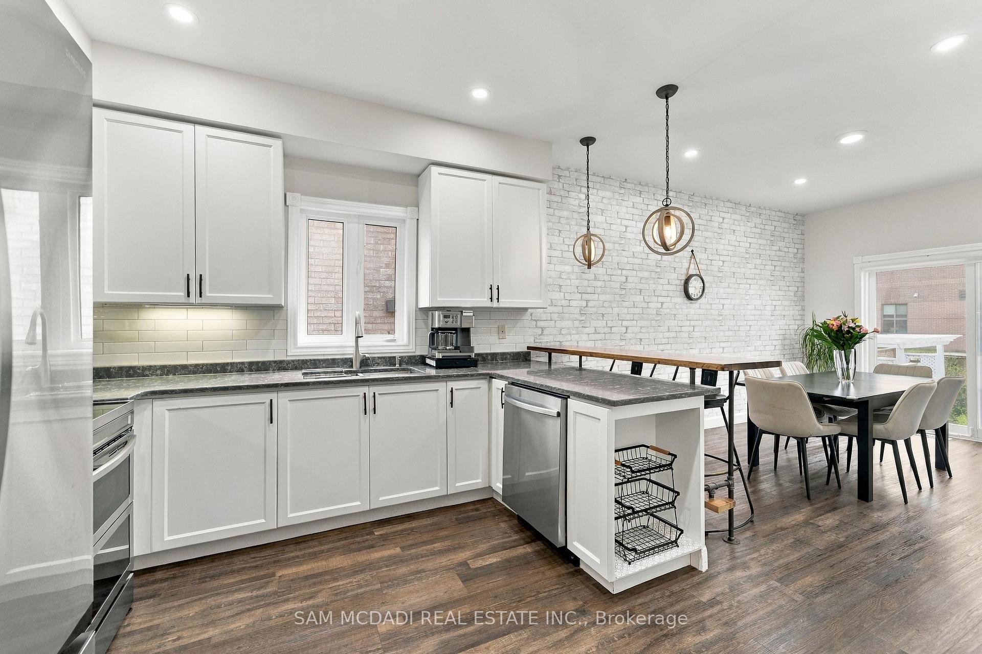 Photo 24 of 400 Forest Fountain Drive, Vaughan, Sonoma Heights — HOMEH