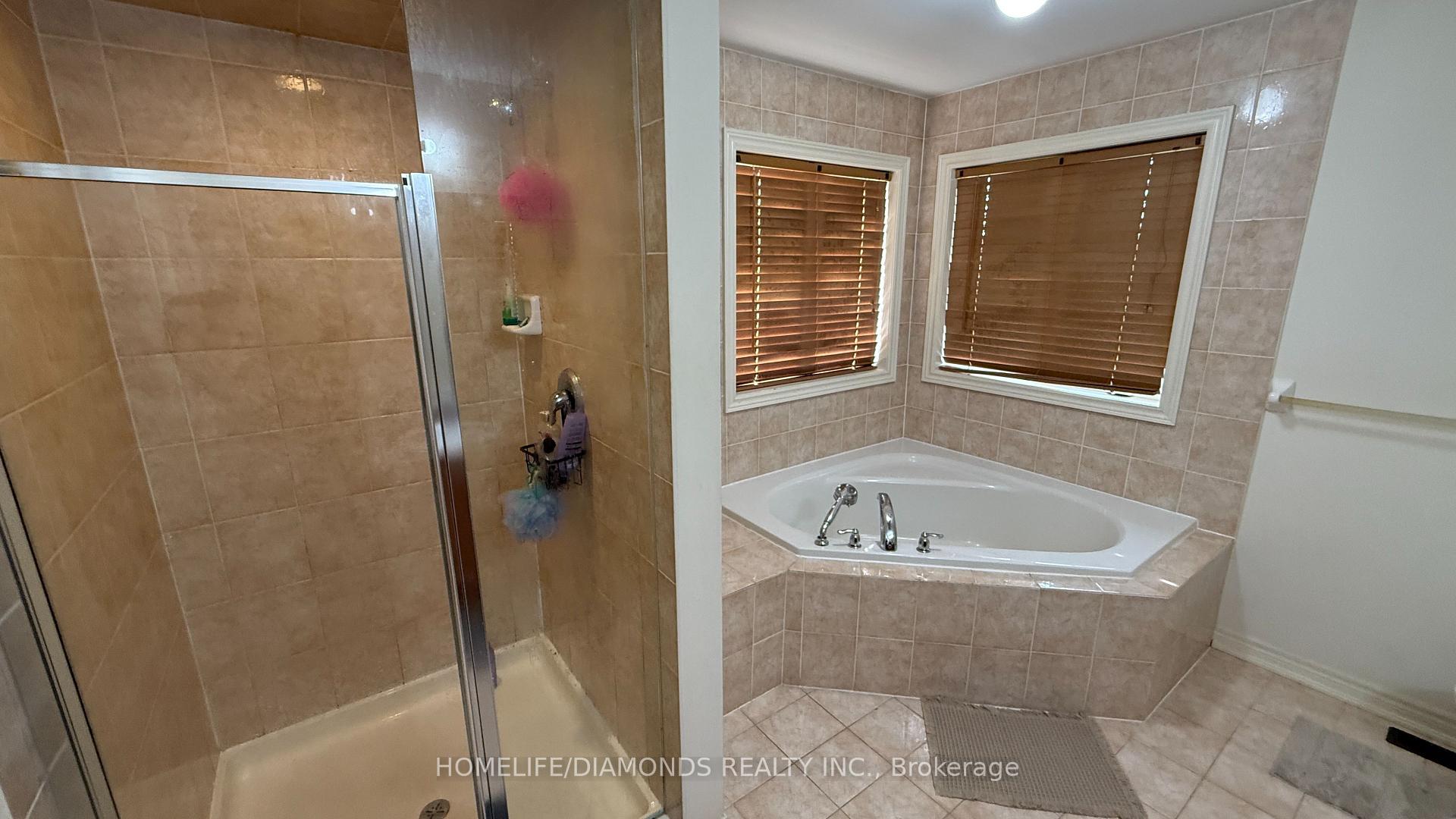 Photo 11 of 12 Oakhaven Road, Brampton, Bram East — HOMEH
