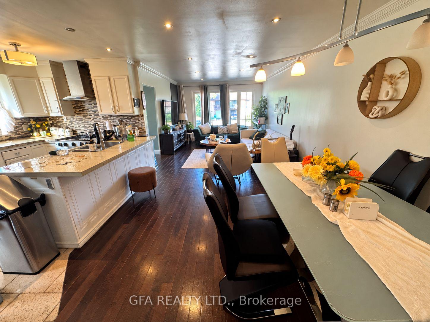 Photo 6 of 6219 Atherly Crescent, Mississauga, Meadowvale — HOMEH