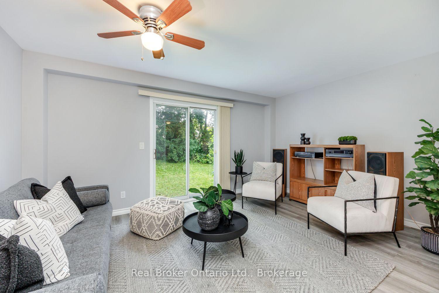 Photo 5 of 23 Mann Street, Clarington, Bowmanville — HOMEH