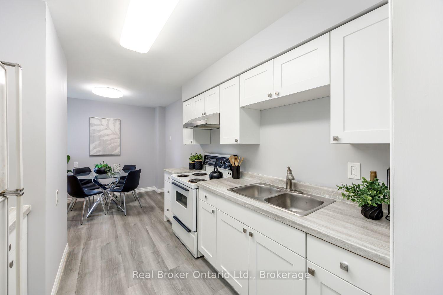 Photo 9 of 23 Mann Street, Clarington, Bowmanville — HOMEH