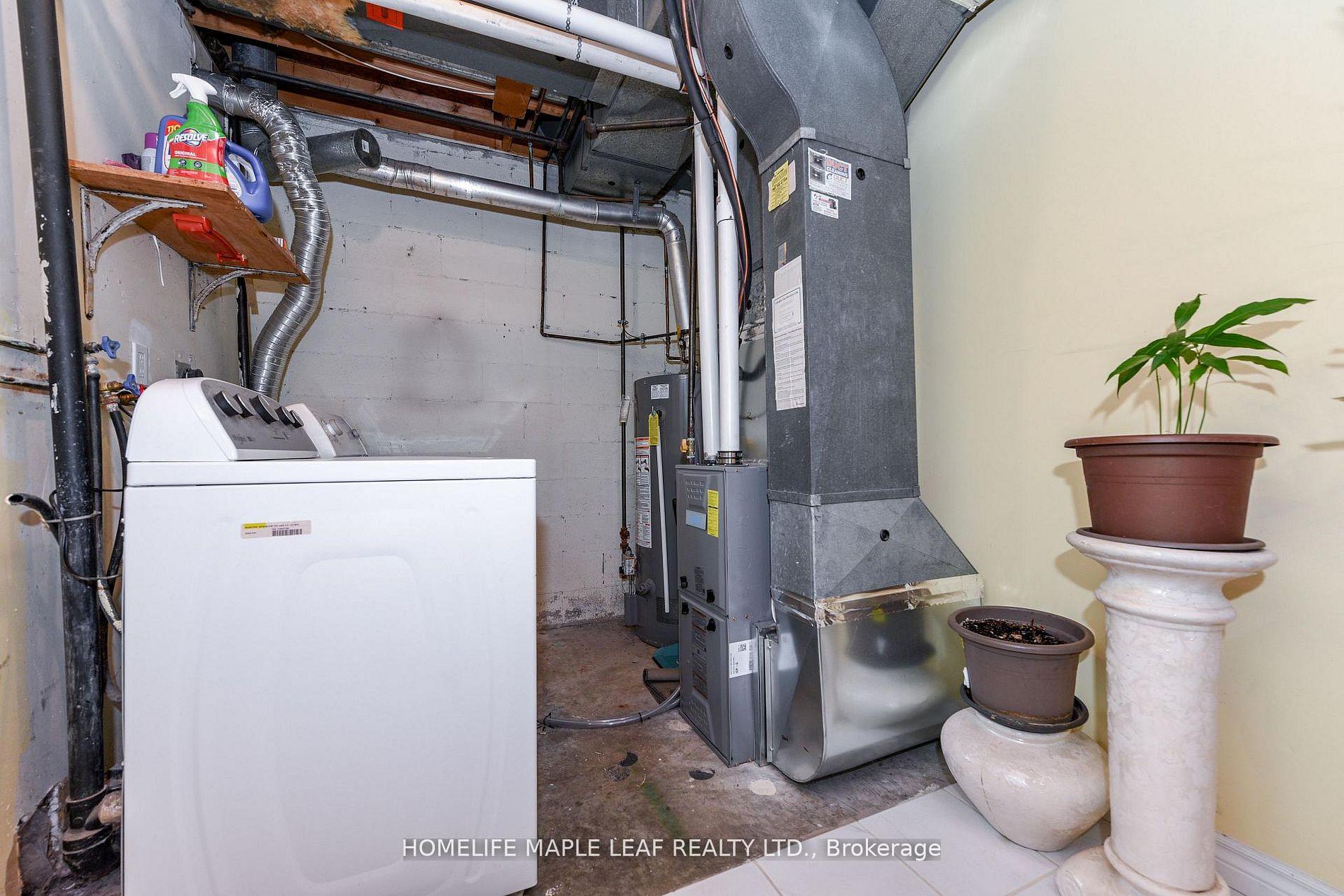 Photo 8 of 85 Enmount Drive, Brampton, Southgate — HOMEH