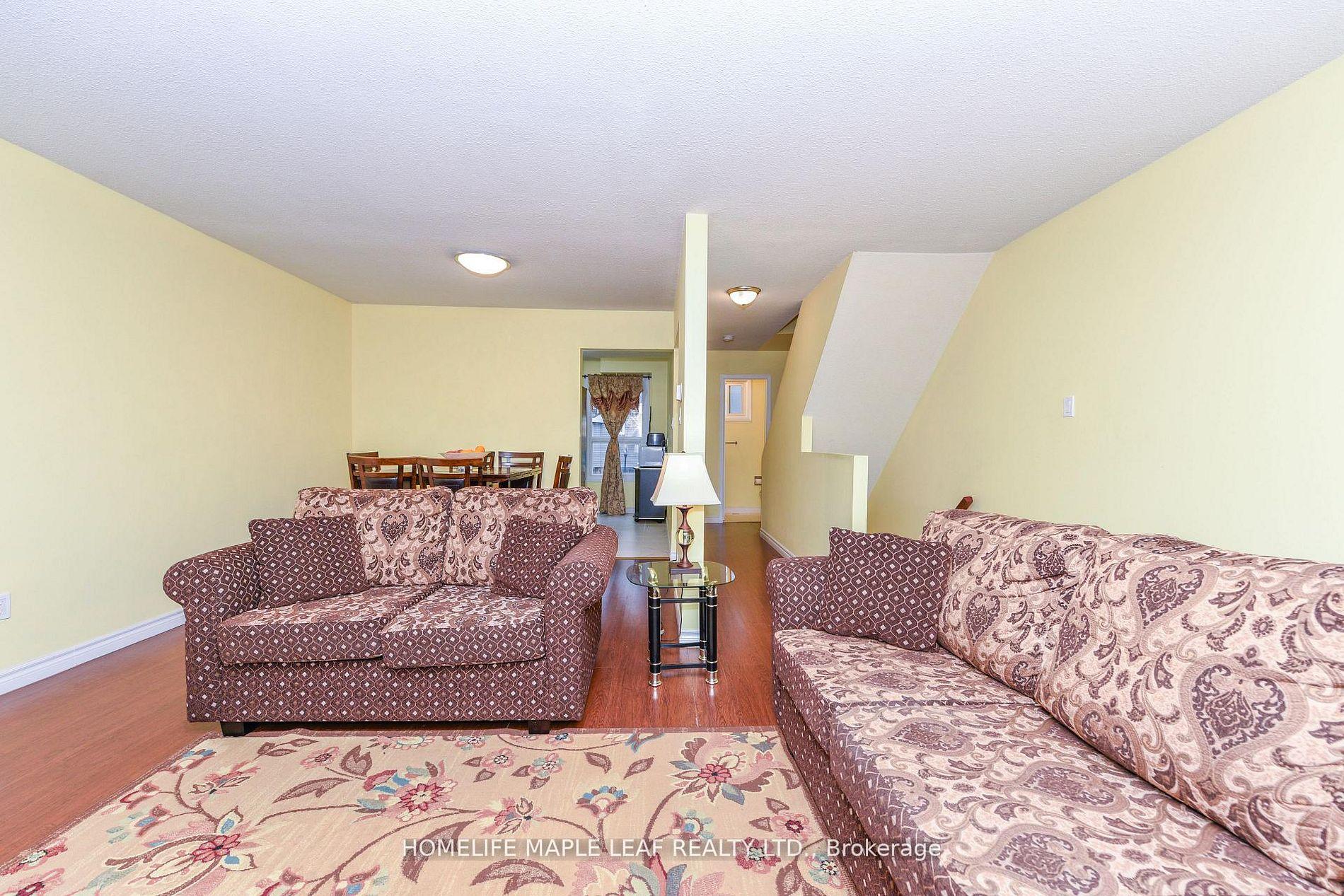 Photo 18 of 85 Enmount Drive, Brampton, Southgate — HOMEH