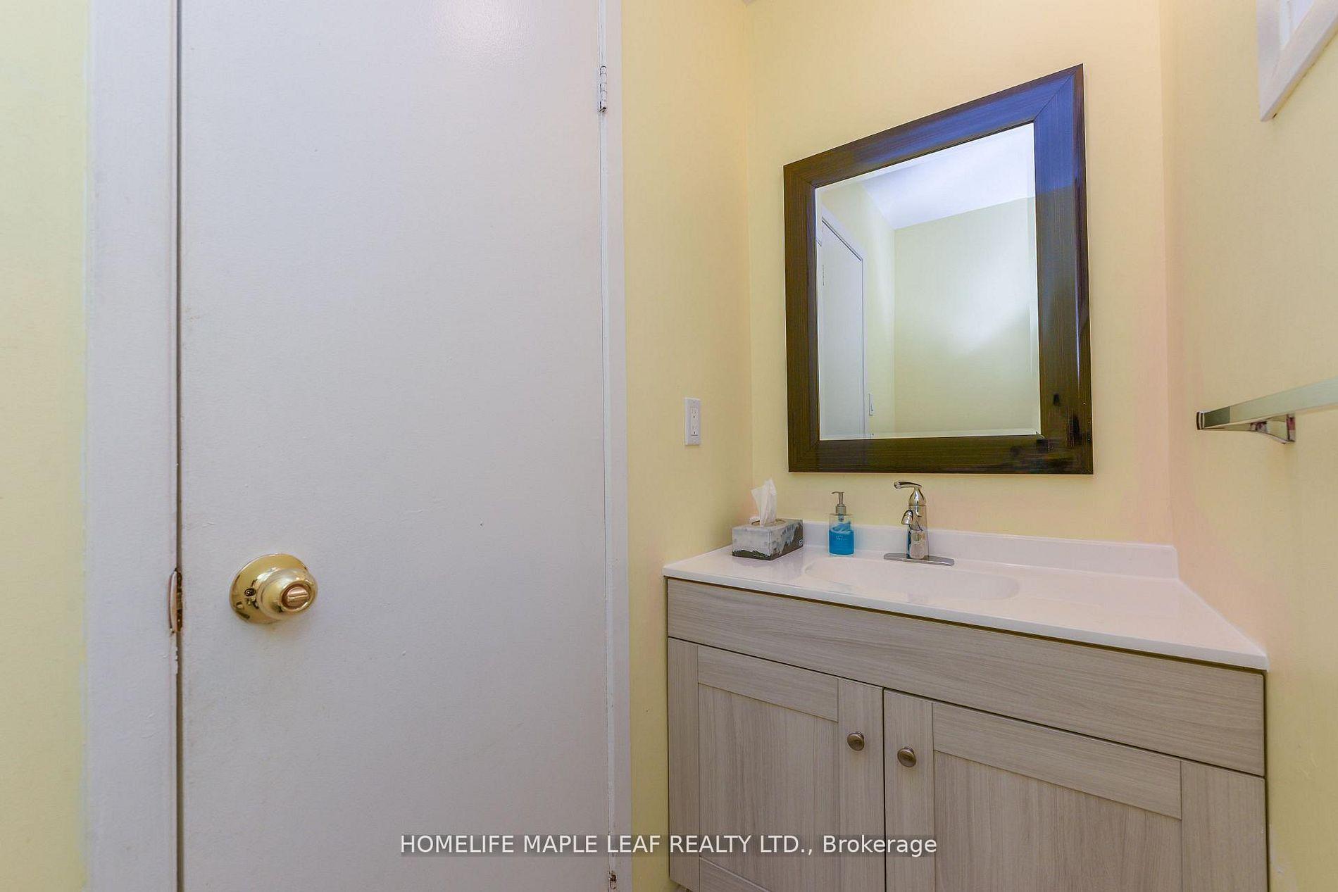 Photo 28 of 85 Enmount Drive, Brampton, Southgate — HOMEH