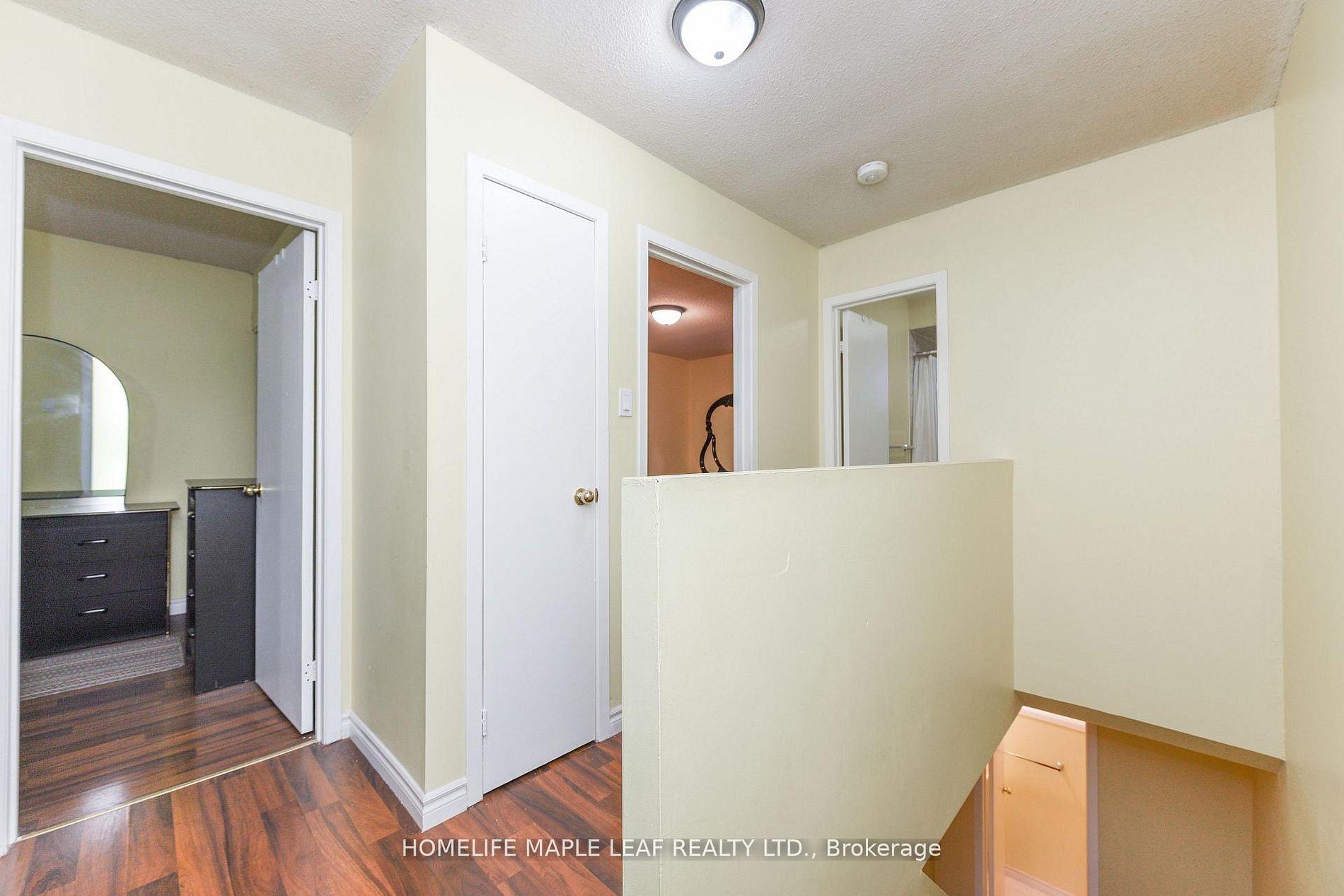 Photo 31 of 85 Enmount Drive, Brampton, Southgate — HOMEH