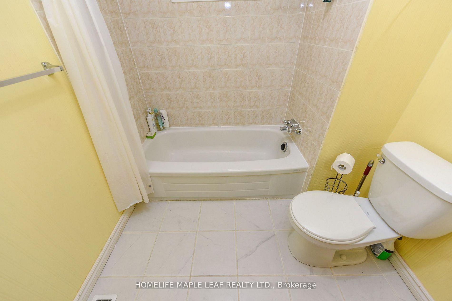 Photo 37 of 85 Enmount Drive, Brampton, Southgate — HOMEH