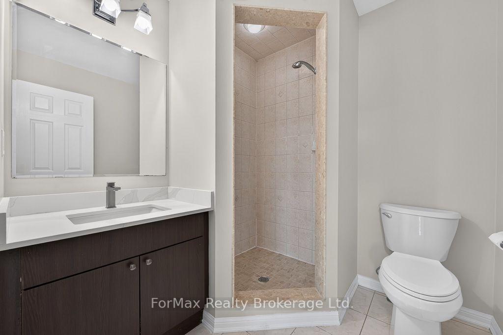 Photo 28 of 35 Seascape Crescent, Brampton, Bram East — HOMEH