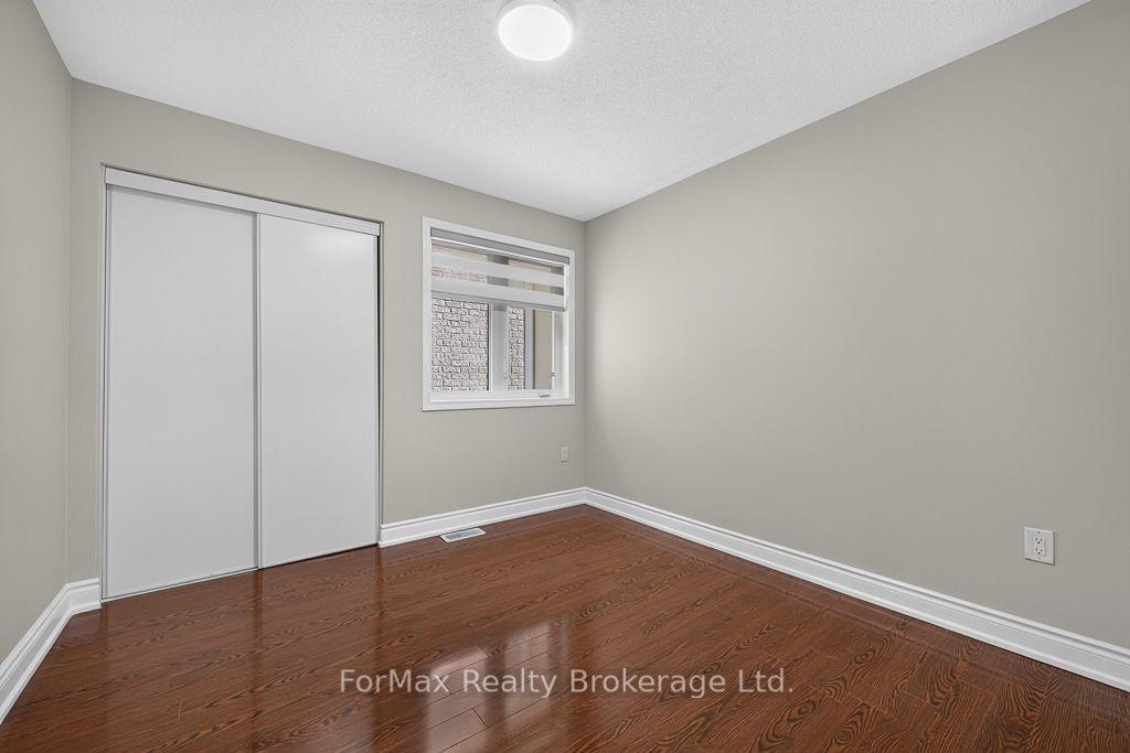 Photo 29 of 35 Seascape Crescent, Brampton, Bram East — HOMEH