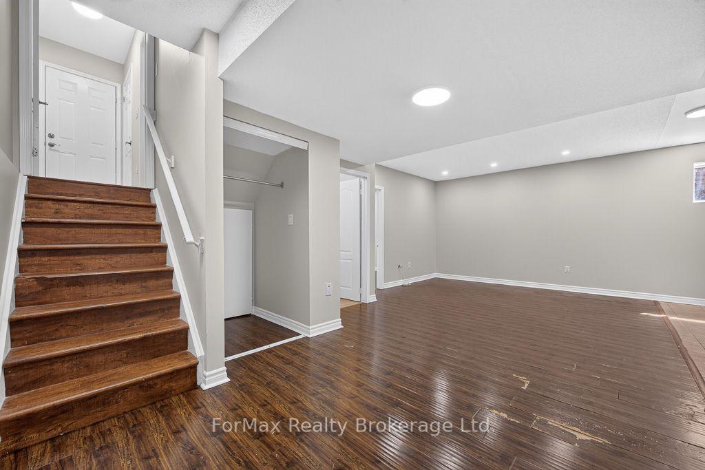 Photo 36 of 35 Seascape Crescent, Brampton, Bram East — HOMEH