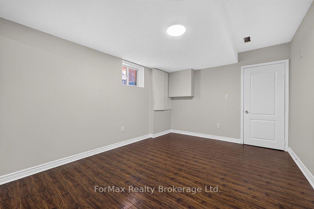 Photo 43 of 35 Seascape Crescent, Brampton, Bram East — HOMEH