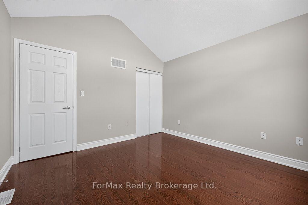 Photo 44 of 35 Seascape Crescent, Brampton, Bram East — HOMEH