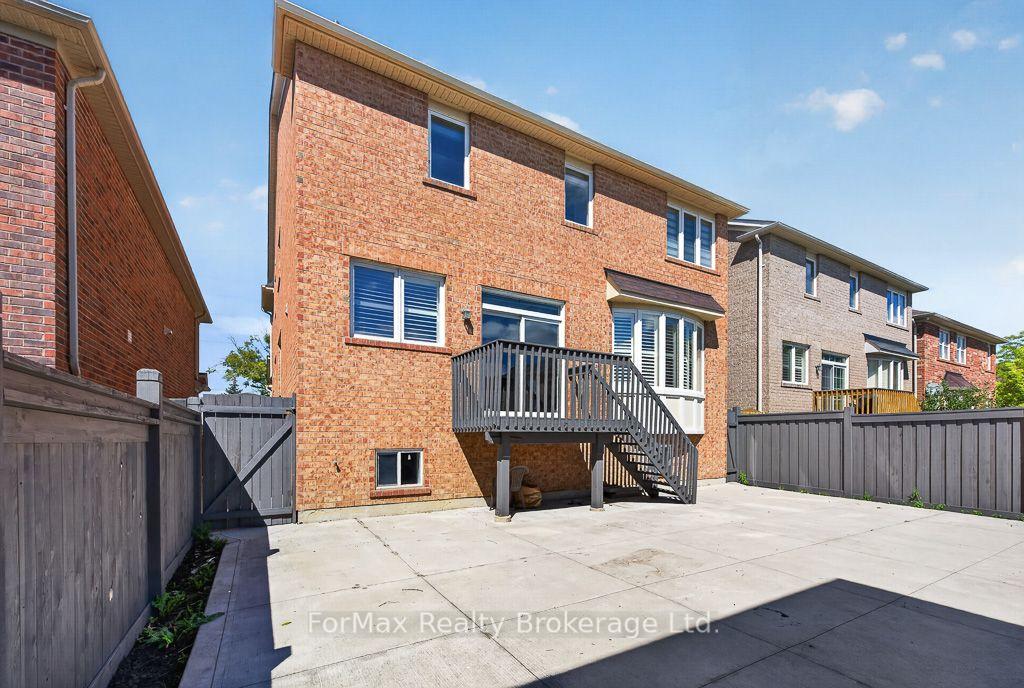 Photo 48 of 35 Seascape Crescent, Brampton, Bram East — HOMEH