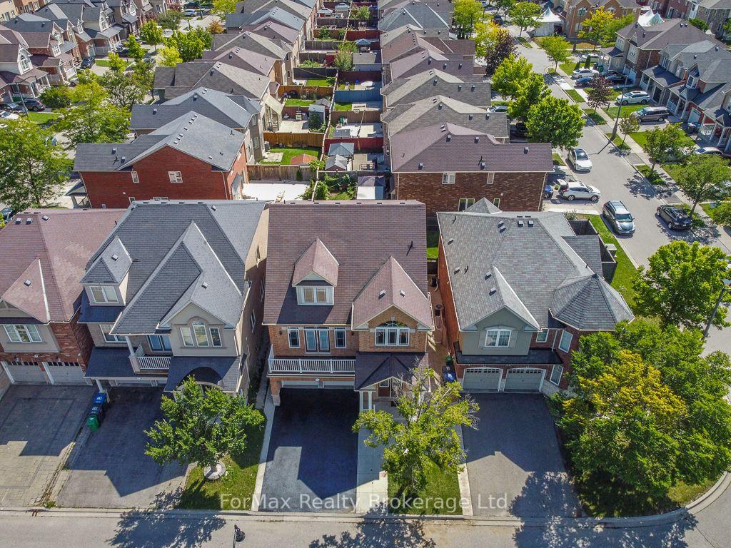 Photo 50 of 35 Seascape Crescent, Brampton, Bram East — HOMEH