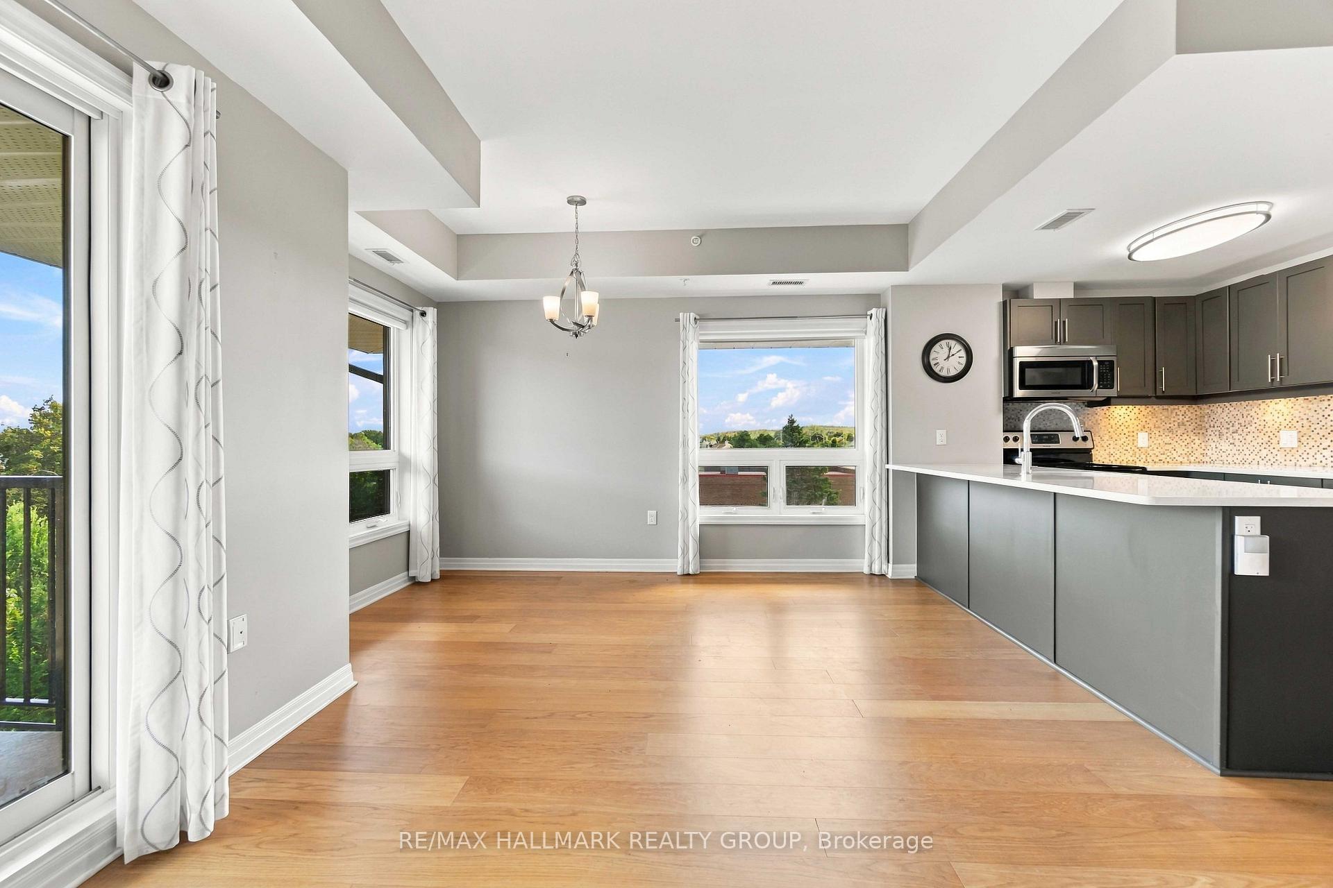 Photo 3 of Unit 406, 200 Winterfell Private, Ottawa, Hunt Club Park — HOMEH