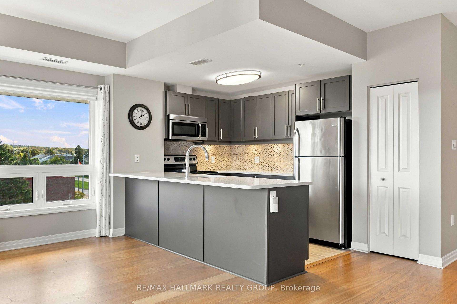 Photo 6 of Unit 406, 200 Winterfell Private, Ottawa, Hunt Club Park — HOMEH