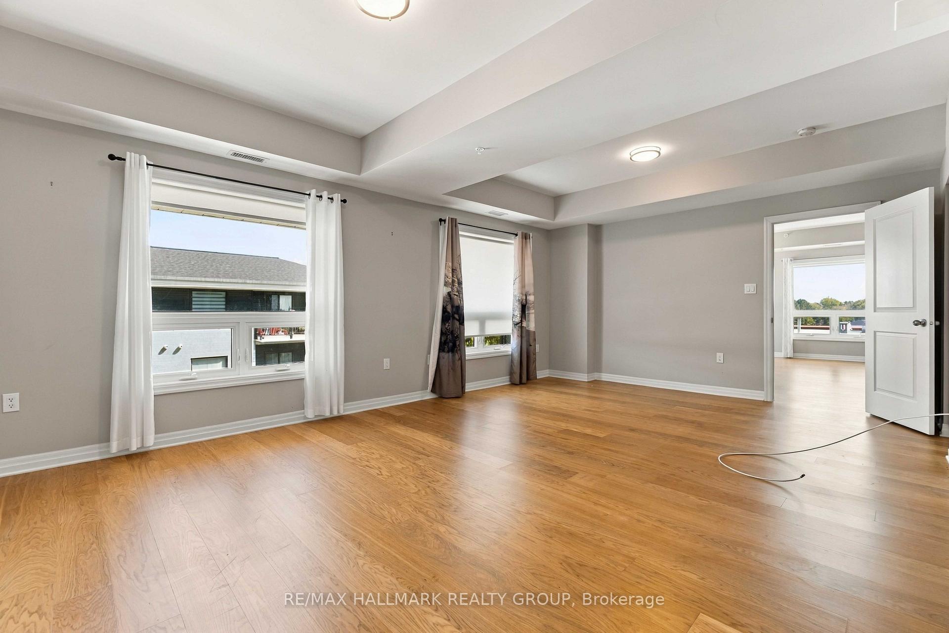 Photo 12 of Unit 406, 200 Winterfell Private, Ottawa, Hunt Club Park — HOMEH