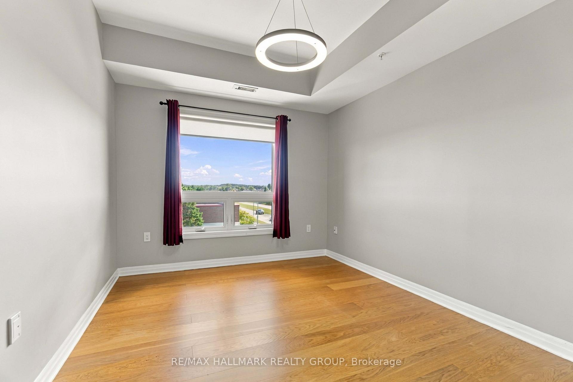 Photo 15 of Unit 406, 200 Winterfell Private, Ottawa, Hunt Club Park — HOMEH
