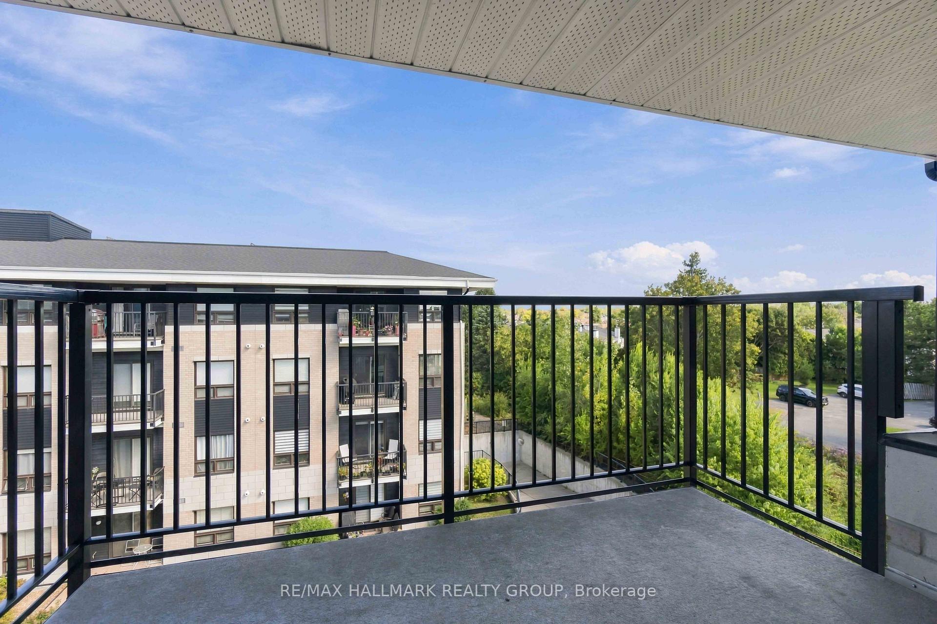 Photo 18 of Unit 406, 200 Winterfell Private, Ottawa, Hunt Club Park — HOMEH