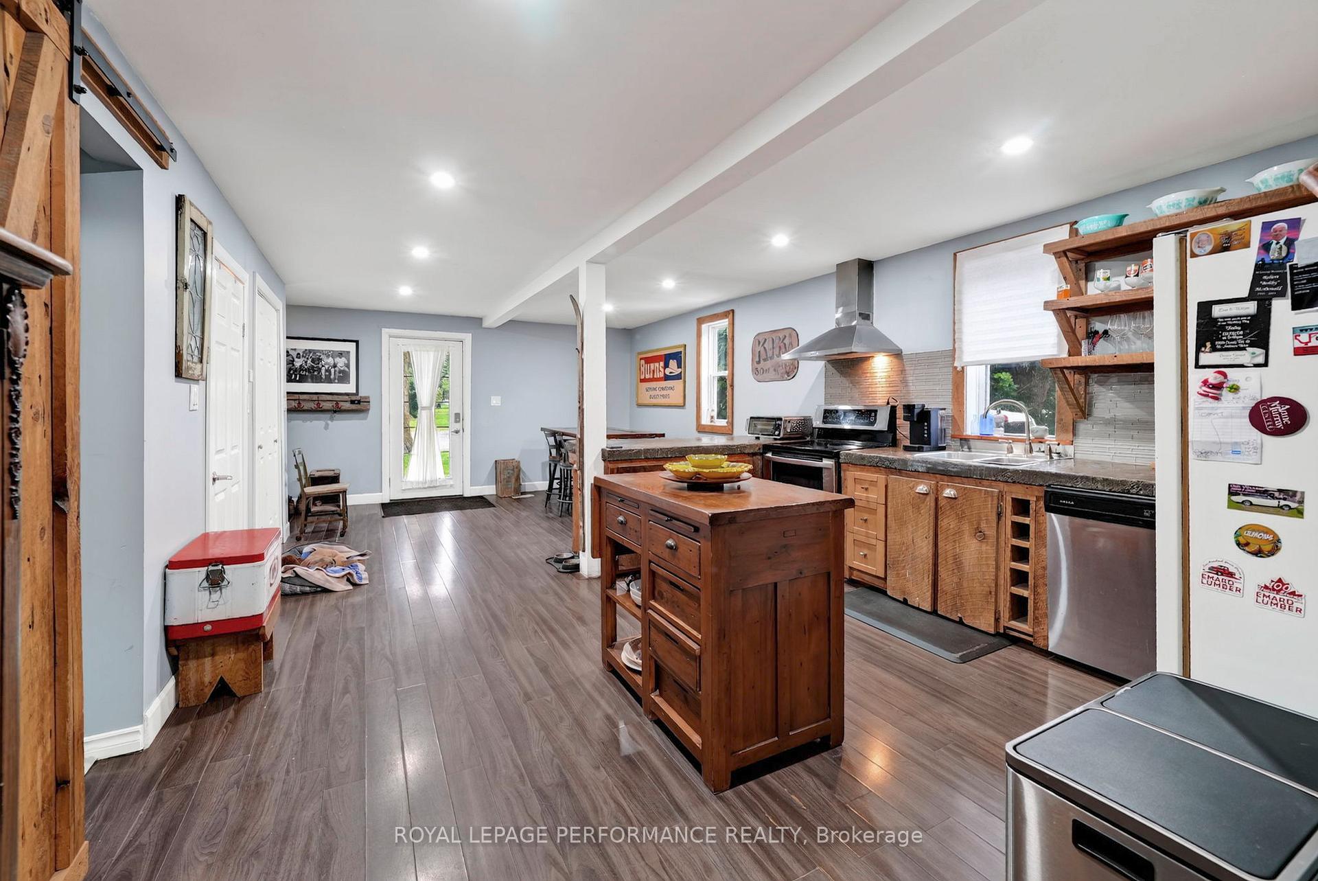 Photo 7 of 16330 Fairview Drive, North Stormont, North Stormont (Roxborough) Twp — HOMEH