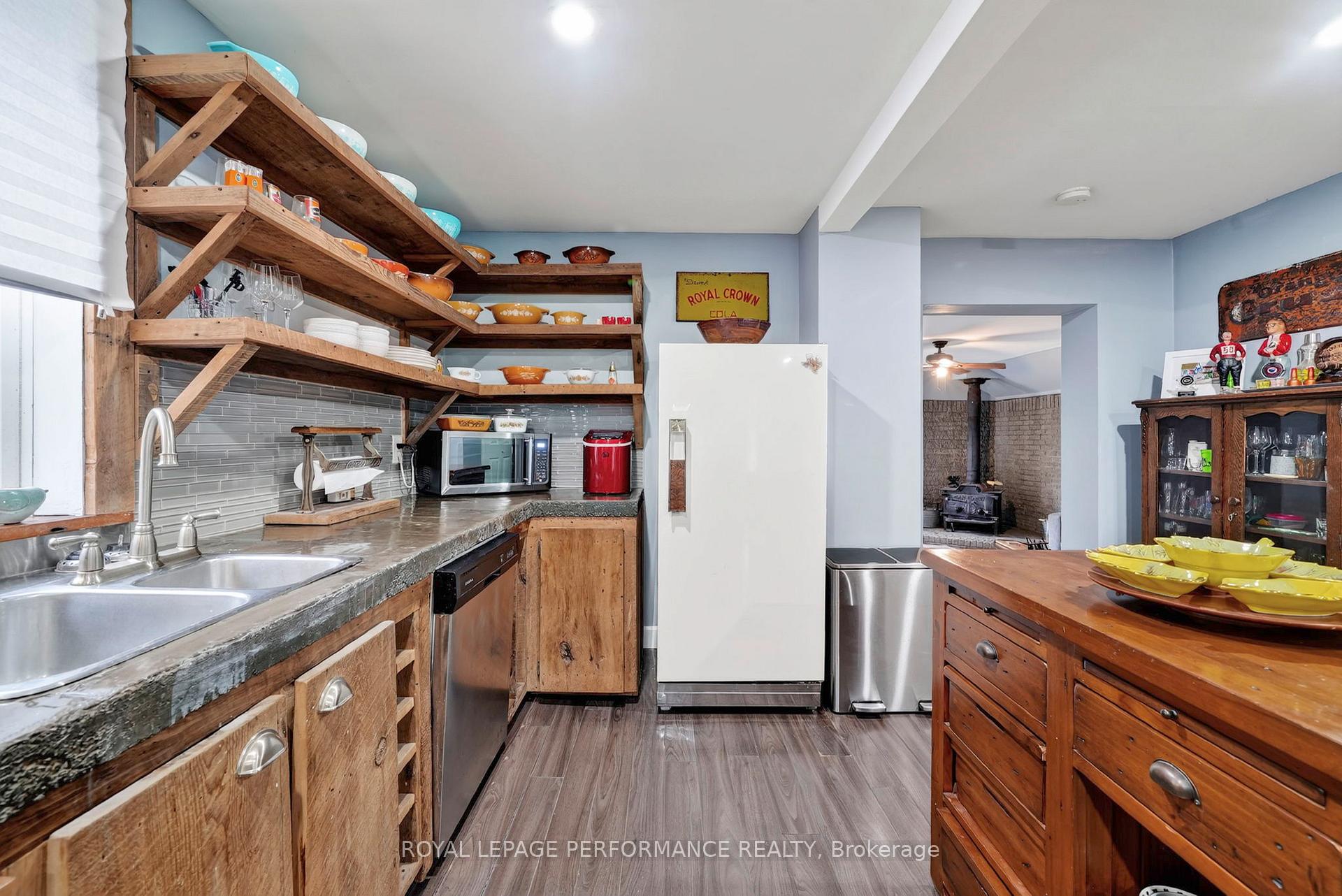 Photo 10 of 16330 Fairview Drive, North Stormont, North Stormont (Roxborough) Twp — HOMEH