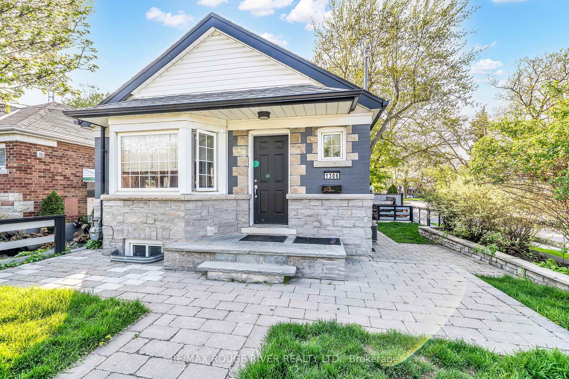 Photo 1 of 1306 Kingston Road, Scarborough, Birchcliffe-Cliffside — HOMEH