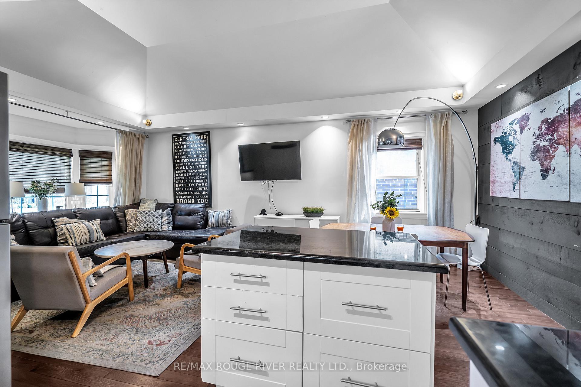 Photo 13 of 1306 Kingston Road, Scarborough, Birchcliffe-Cliffside — HOMEH