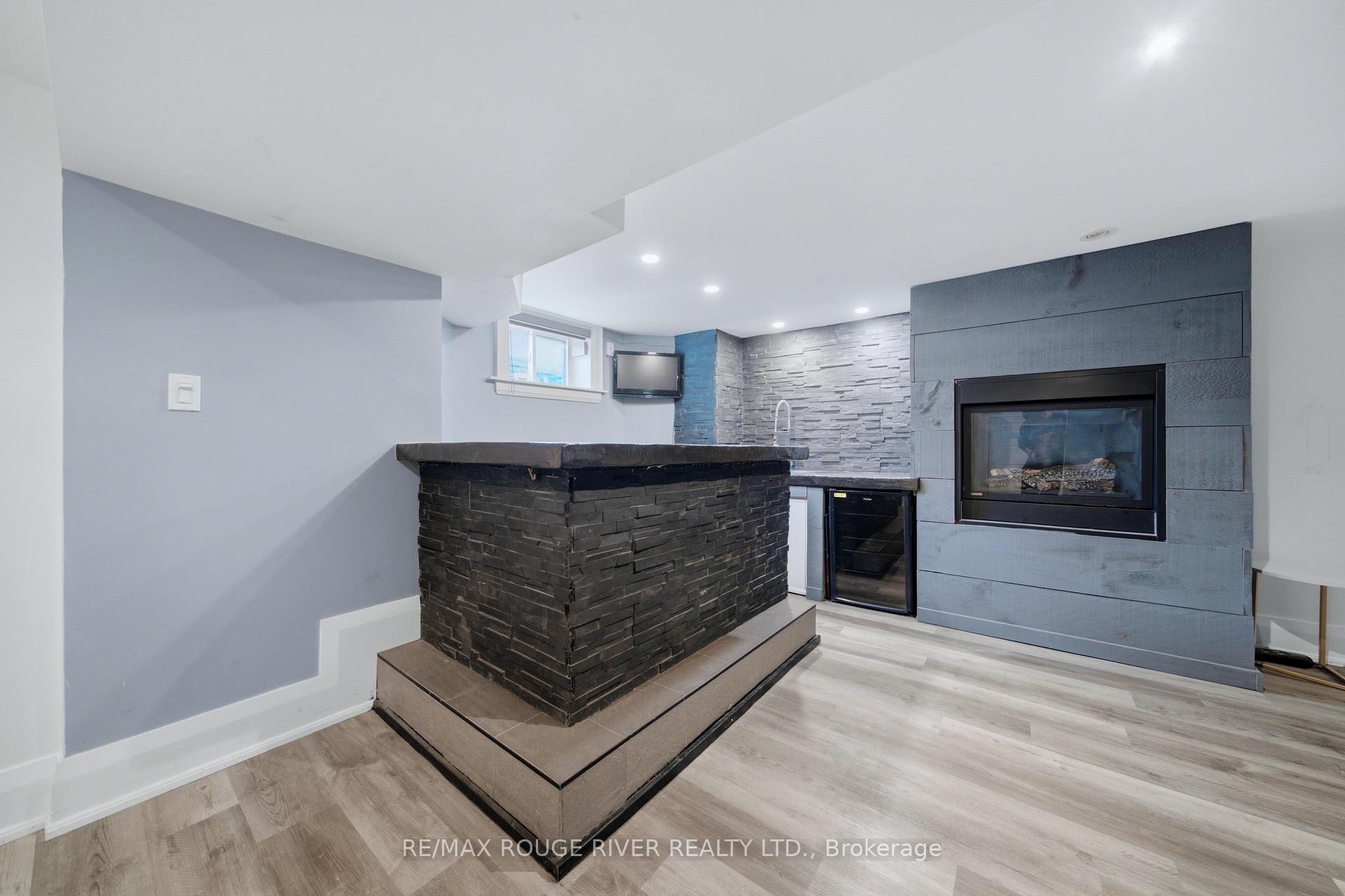 Photo 32 of 1306 Kingston Road, Scarborough, Birchcliffe-Cliffside — HOMEH