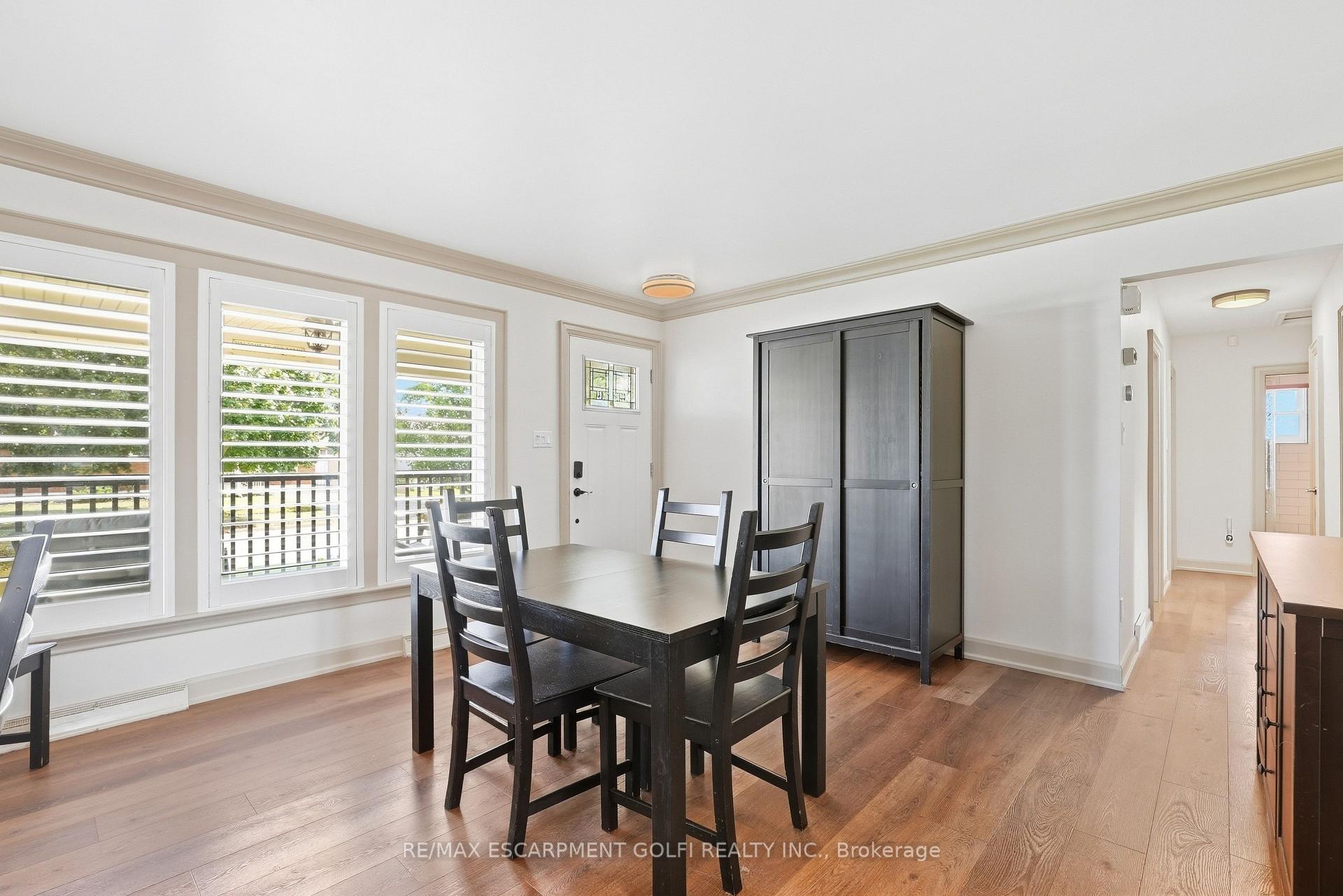 Photo 3 of 144 Joyce Avenue, Welland, Lincoln/Crowland — HOMEH