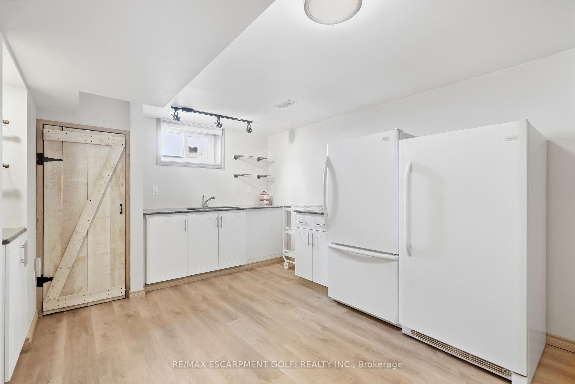 Photo 17 of 144 Joyce Avenue, Welland, Lincoln/Crowland — HOMEH