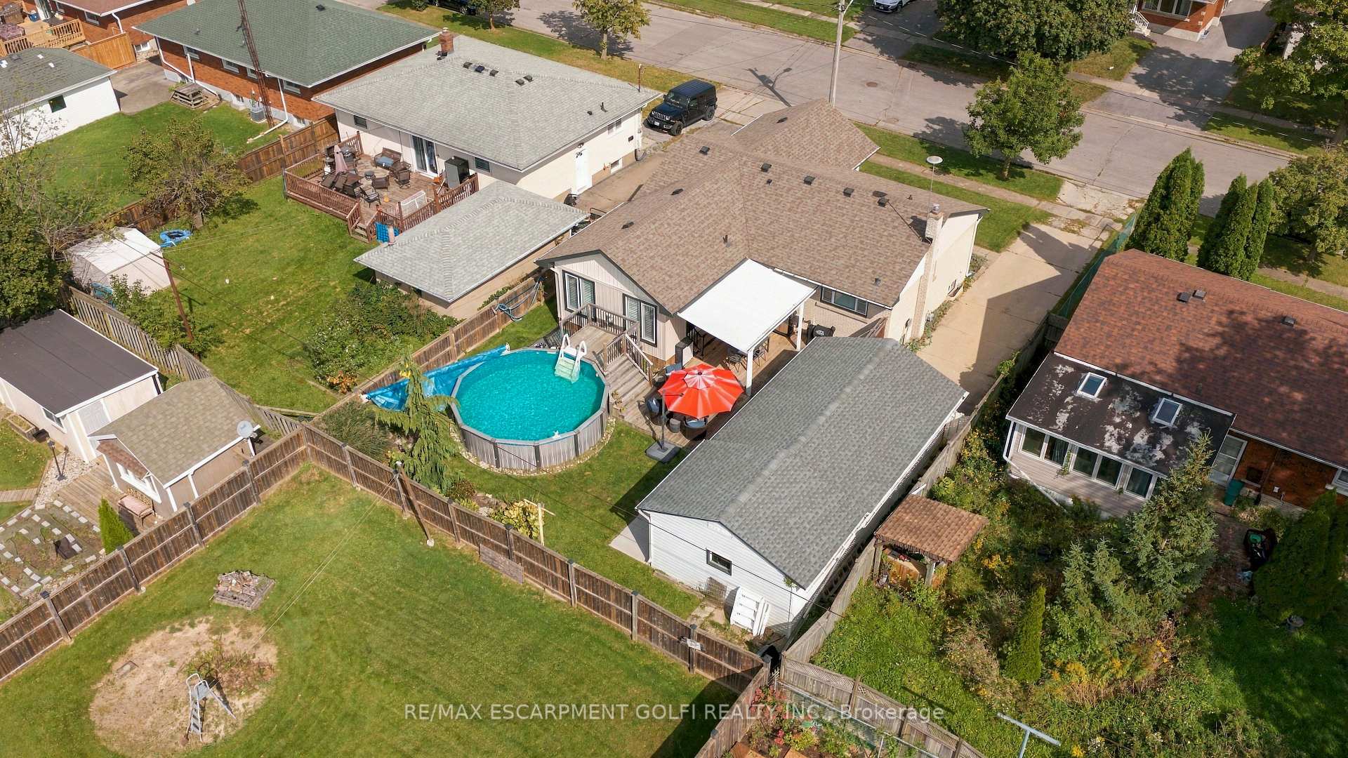 Photo 26 of 144 Joyce Avenue, Welland, Lincoln/Crowland — HOMEH