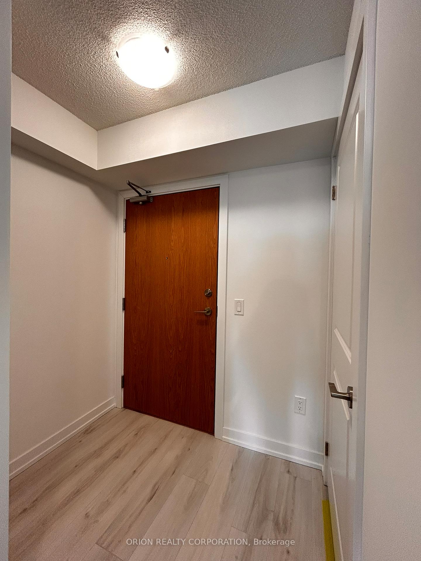 Photo 4 of Unit 1004, 1435 Celebration Drive, Pickering, Bay Ridges — HOMEH